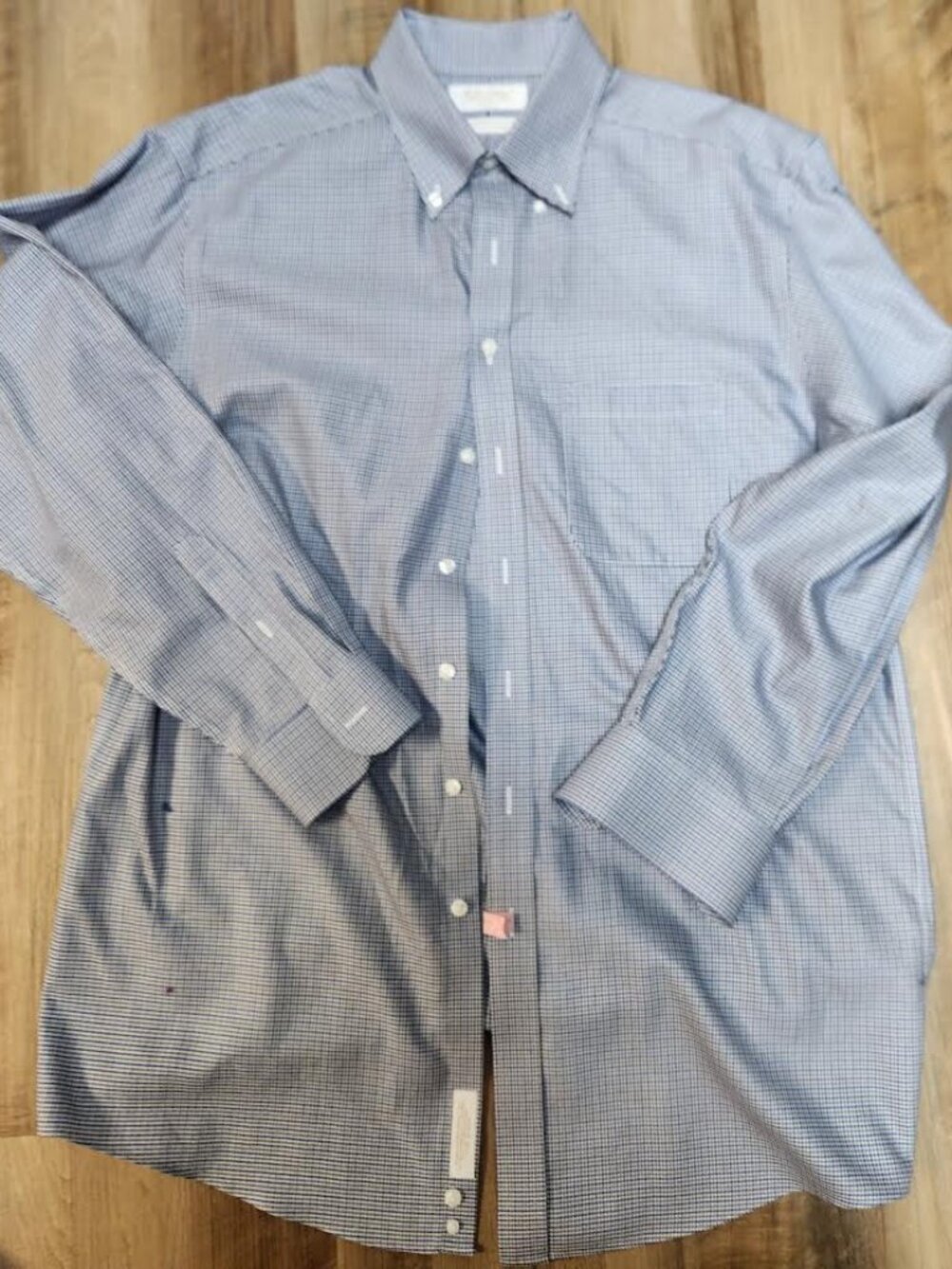 Roundtree & Yorke Gold Label Men's Classic Button-Down Shirt Size 16/34